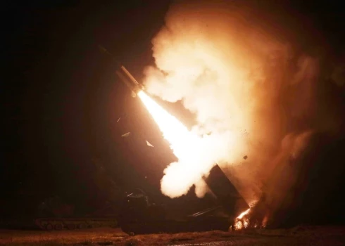 ASV, domājams, nodos Ukrainai taktiskās ballistiskās raķetes ATACMS.