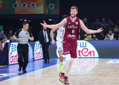 Latvijas basketbolisti Pasaules kausā sasnieguši vēsturisku rekordu, apsteidzot pašas ASV 