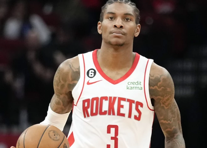 Aiz restēm nonācis viens no Hjūstonas "Rockets" līderiem