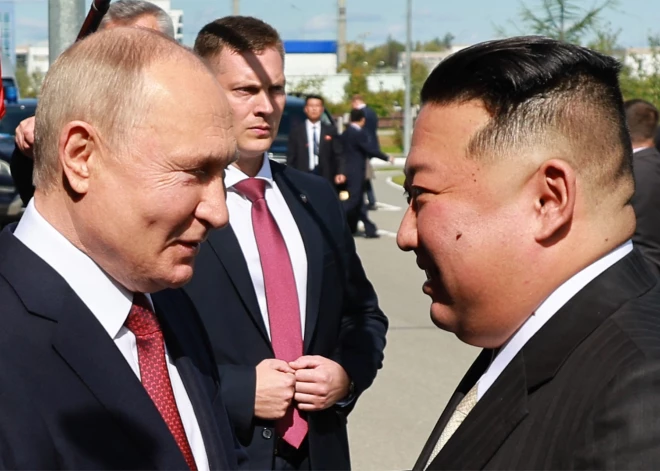 Putins un Kims Čenuns tiekas kosmodromā "Vostočnij"