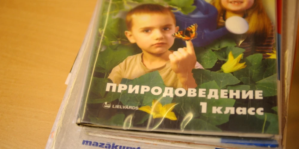 Sāk virzīt grozījumus, lai atteiktos no krievu valodas kā otrās svešvalodas skolās
