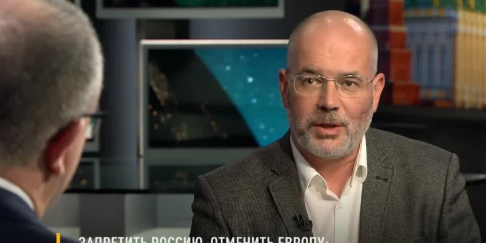 Экс-евродепутат от Латвии Андрей Мамыкин выступил на телеканале "Царьград" и предложил въехать в Европу на танке