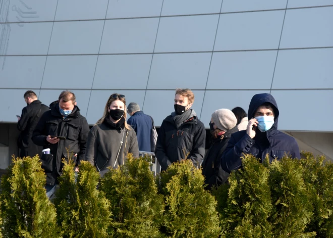 "Covid tests pozitīvs!" Vai saslimšana Latvijā tiešām dubultojusies, vai rudens nāks ar kārtējo vilni? Komentē SPKC