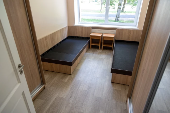 Iekārtotas 11 dzīvesvietas, šobrīd aizņemti četri dzīvokļi.