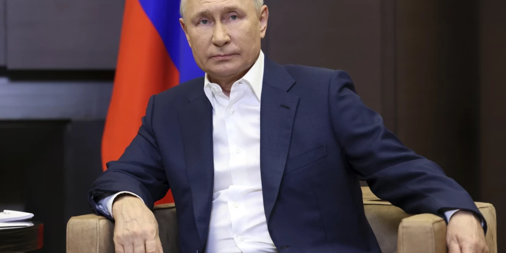 Psihologi analizē Putinu: viņu vada naids, bet bailes viņš nejūt