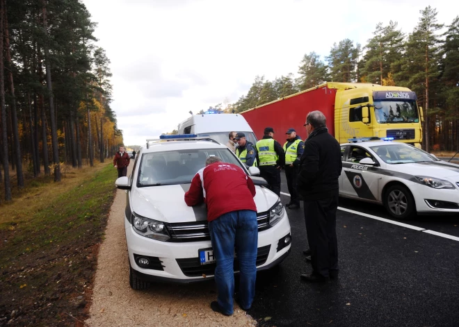 Policija nedēļu veiks pastiprinātu ceļu satiksmes uzraudzību