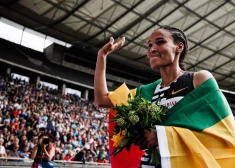 Etiopijas skrējēja labo pasaules rekordu 5000 metru skrējienā