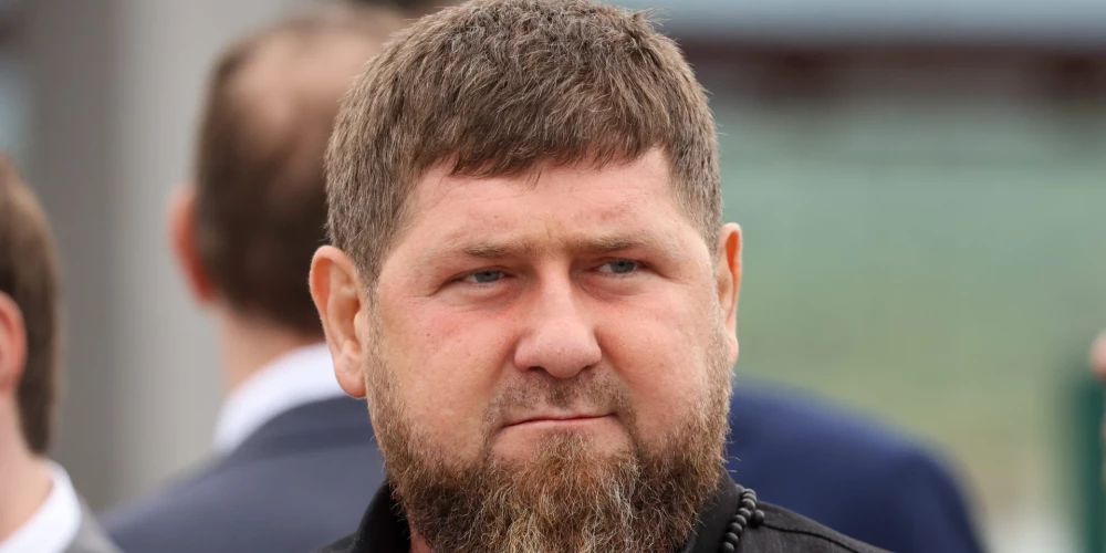 В Кремле отказались комментировать состояние здоровья Кадырова: что с главой Чечни?