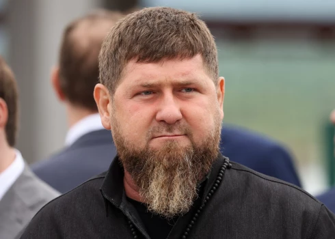 В Кремле отказались комментировать состояние здоровья Кадырова: что с главой Чечни?