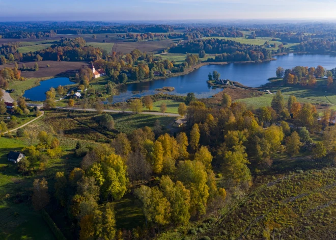 "Nāk rudens apgleznot Latviju!" — daļā valsts ir iestājies meteoroloģiskais rudens