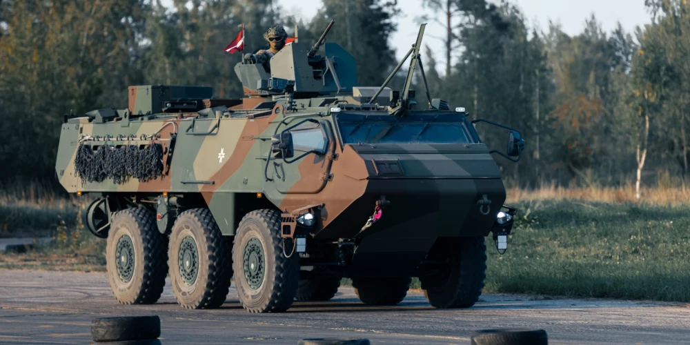 Ir sākusies visaptverošo valsts aizsardzības mācību "Namejs 2023" aktīvā fāze. Tas nozīmē, ka Latvijas iedzīvotāji arvien vairāk redzēs armijas tehniku un karavīrus pilsētu ielās un gaisā.