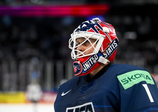 Šilova un Bļugera pārstāvētai "Canucks" pievienojas ASV izlases vārtsargs