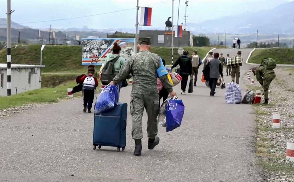 Azerbaidžānas militārajā operācijā Kalnu Karabahā gājuši bojā seši Krievijas miera uzturētāji