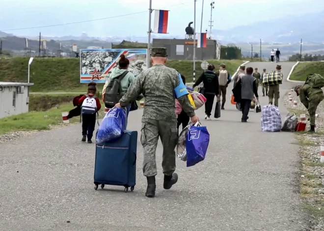 Azerbaidžānas militārajā operācijā Kalnu Karabahā gājuši bojā seši Krievijas miera uzturētāji