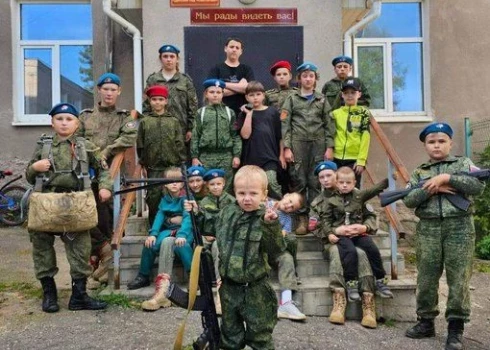 Krievijas bērnudārzniekus nodarbinās kara vajadzībām
