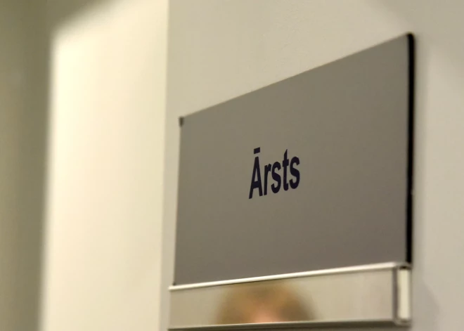 Ap 300 000 cilvēku ģimenes ārstu nav apmeklējuši gadiem