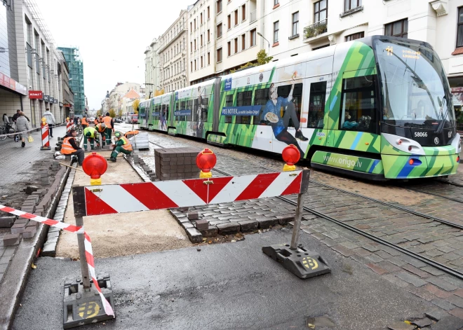 Šodien un rīt būs izmaiņas 11.tramvaja maršruta kustībā