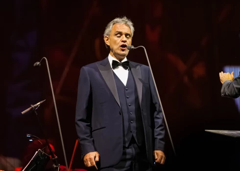 Pasaulslavenais itāļu tenors Andrea Bočelli paziņo par koncertu Latvijā 