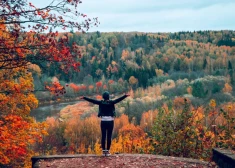 Gleznainā Sigulda rudeņos ir populāra tūristu apciemojumu vieta.