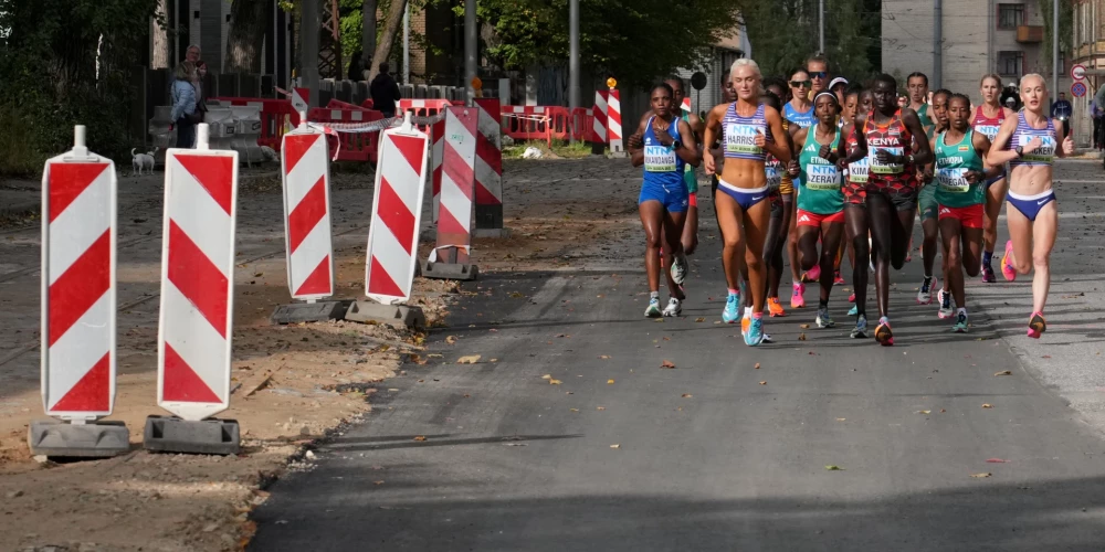 Karote darvas pēc pasaules skriešanas čempionāta Rīgā - Slokas ielas asfalts izrādījies pagaidu variants