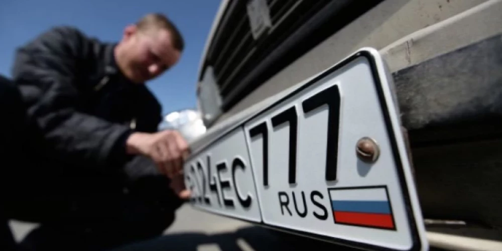 Automašīnas ar Krievijas numurzīmēm vairs nav gaidītas arī Bulgārijā