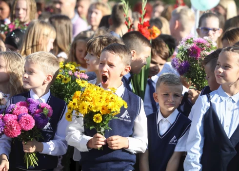 Šogad būtiski audzis skolēnu skaits privātajās skolās, bet samazinājies pašvaldību izglītības iestādēs