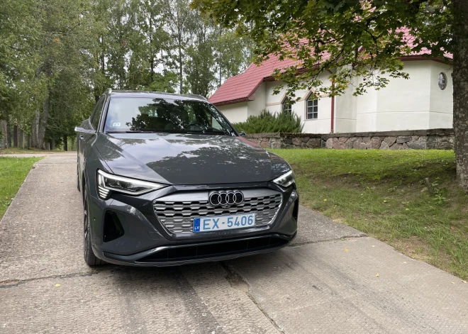 Atturīgs un ātrs - testējam "Audi Q8 e-tron"