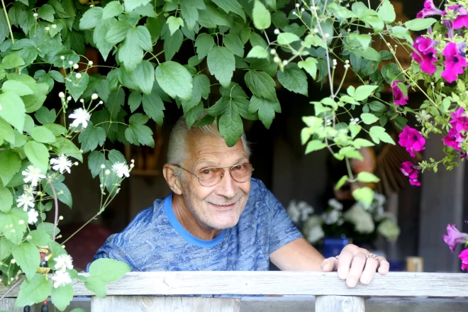 Draugi reizēm Zigurdam uzdāvina puķu stādus, bet nezina, kā šo augu sauc.