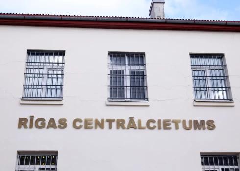 Tiesai nodod krimināllietu par izbēgšanu no Rīgas Centrālcietuma
