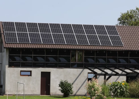 Неудобно получилось: почему государство не хочет покупать энергию солнечных панелей у частников
