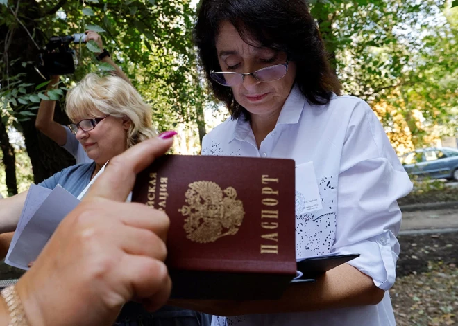 Okupanti ukraiņiem bez Krievijas pases liegs ārsta palīdzību