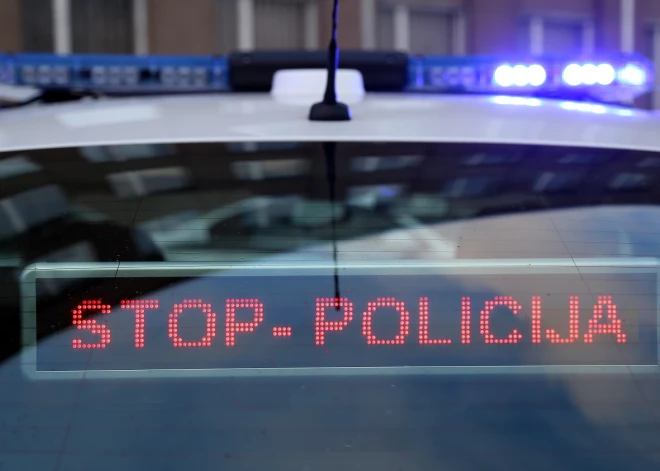 Policija skaidro, kas noticis Latvijas skolās