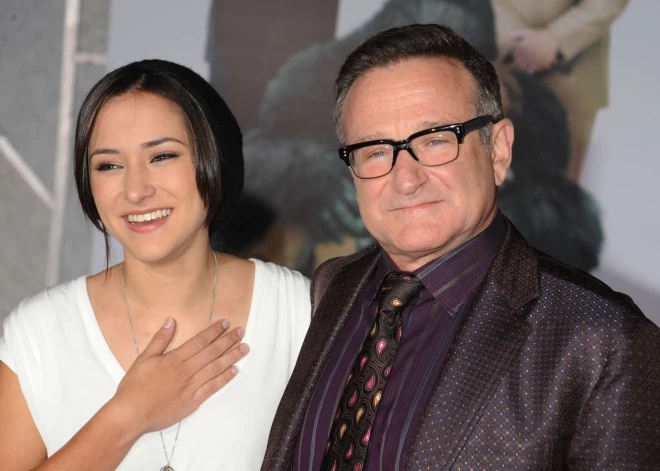 "Mani tas satrauc!" Robina Viljamsa meita nosoda ideju atgriezt aktieri pasaulē ar mākslīgā intelekta palīdzību