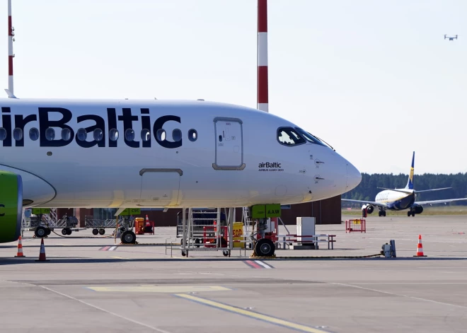 МИД и airBaltic думают, как вернуть латвийцев из Израиля, - пока ничего не придумали