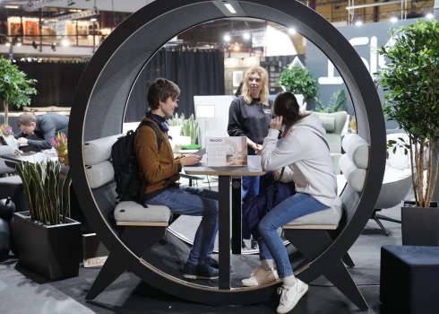 FOTO: Starptautiskā izstāde "Furniture & Design Isle 2023"