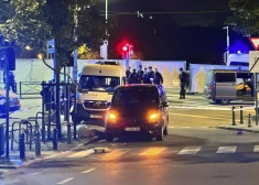 Теракт в Брюсселе - двух человек расстреляли из автомата