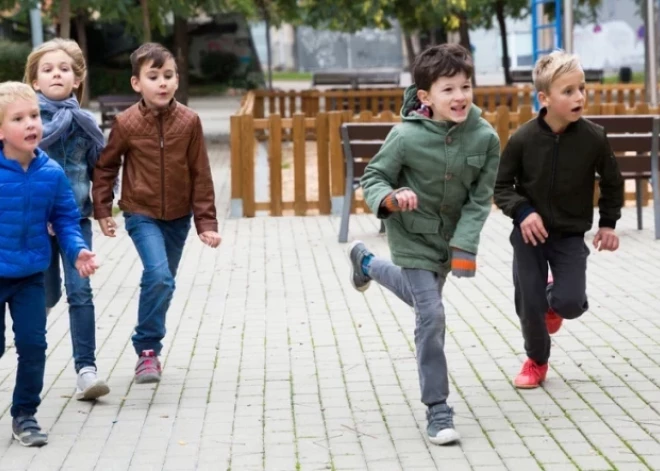 Осенние и другие школьные каникулы - даты в 2023/2024 учебном году