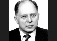 Эгон Лавенделис (1934-2023)