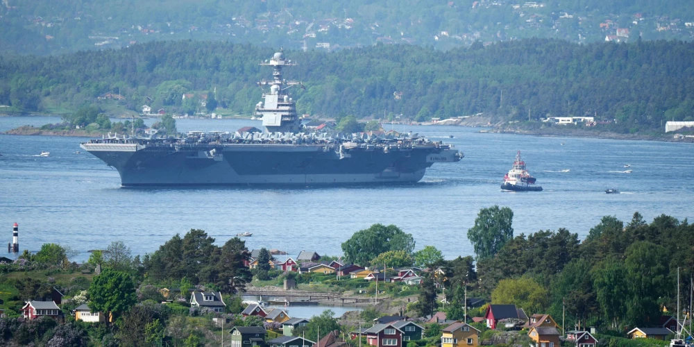 Iespaidīga summa - Krievijas dienesti Norvēģijā neveiksmīgi mēģina savervēt militāro objektu "fotogrāfu"