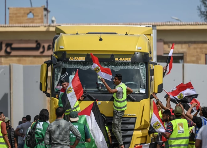 Izraēla: Gazas joslas ziemeļus pametuši 700 000 palestīniešu