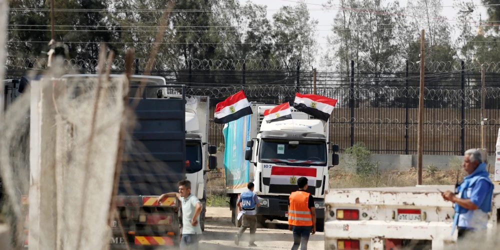 Gazas joslā no Ēģiptes ievesta otrā humānās palīdzības krava