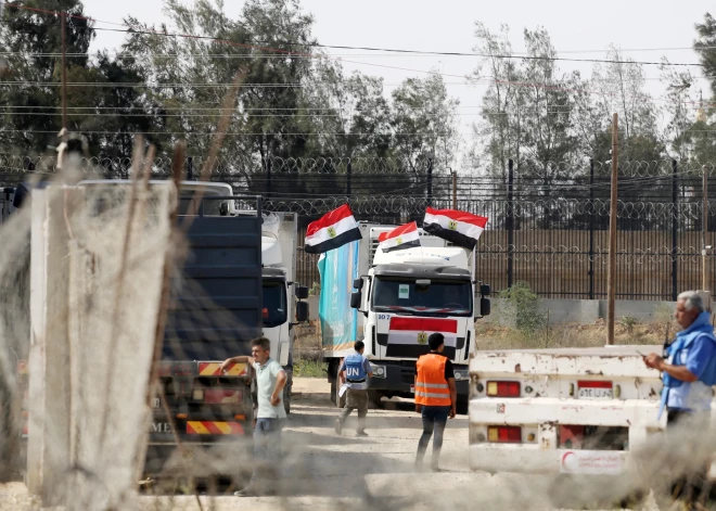 Gazas joslā no Ēģiptes ievesta otrā humānās palīdzības krava