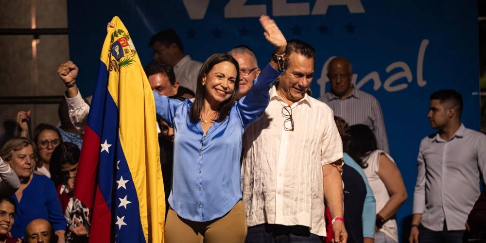 Venecuēlas opozīcijas priekšvēlēšanās uzvar liberāle Mačado
