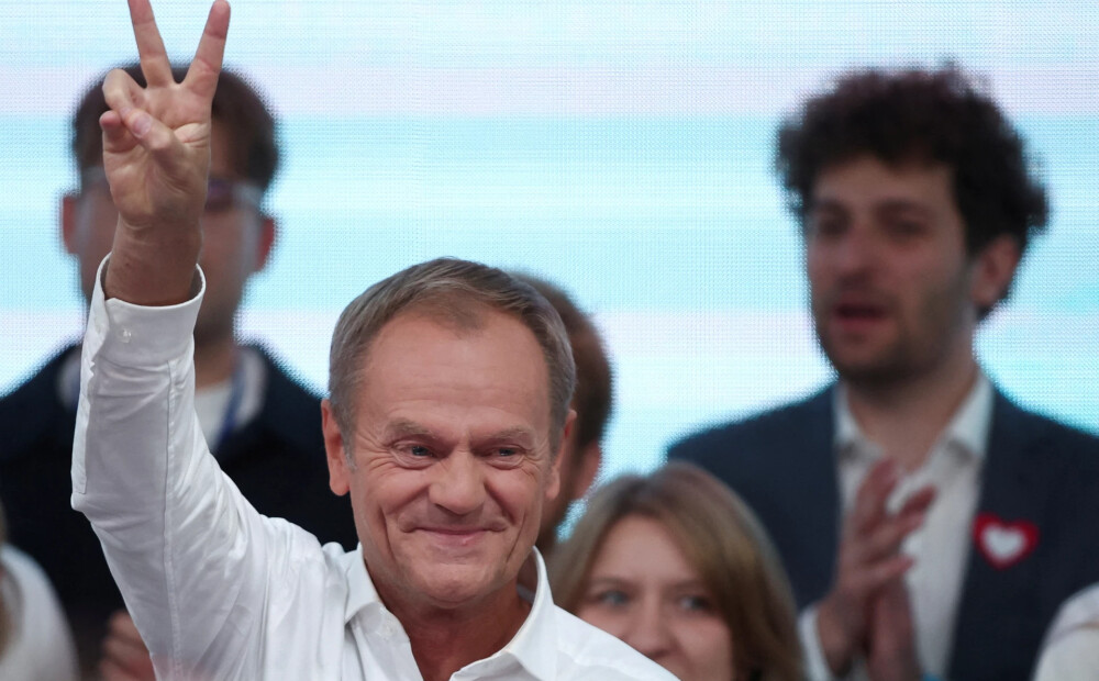 Polijas opozīcijas partijas premjera amatam virza Tusku
