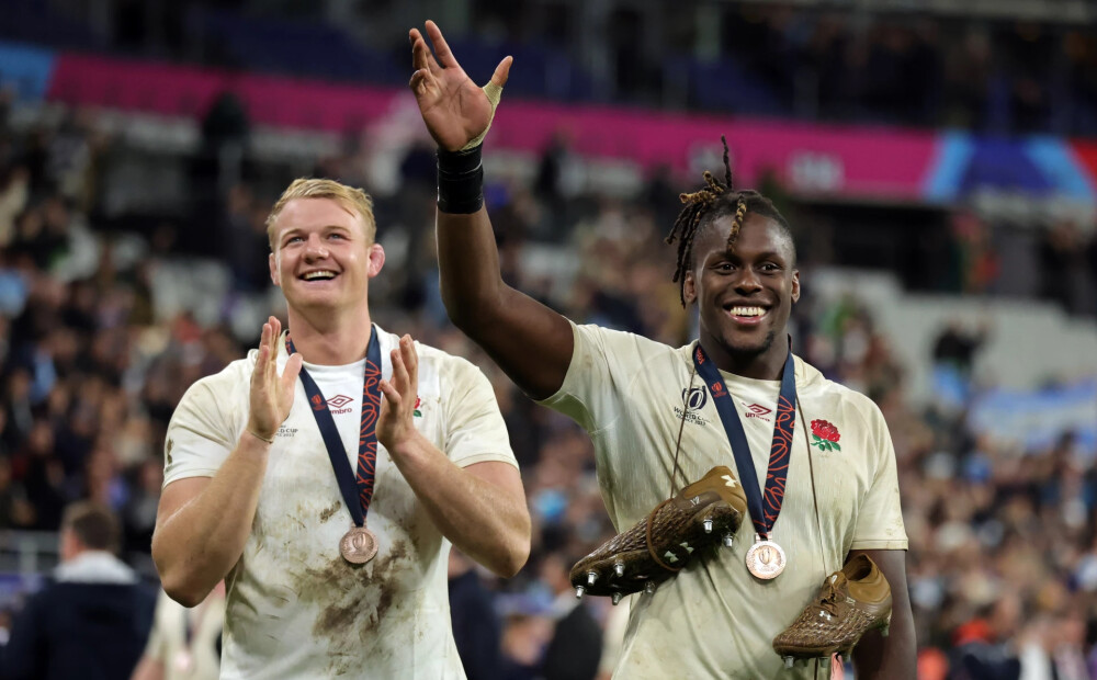 Sīvā cīņā Anglija nopelna regbija Pasaules kausa bronzas medaļas