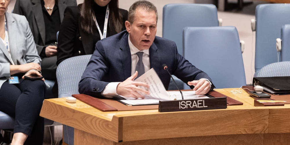 Израиль назвал "позорной" резолюцию ООН о перемирии