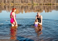 Регулярно контактируя летом с прохладной водой, мы укрепляем свой организм и подготавливаем его к холодному сезону.