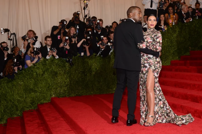 Kima Kardašjana un Kanje Vests "Met Gala" ballē 2013. gadā.