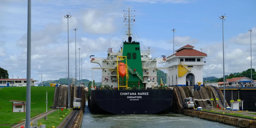 Postošais sausums liek samazināt kuģu plūsmu Panamas kanālā