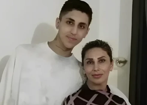 В Иране мать убитого во время протестов мужчины приговорили к 13 годам тюрьмы за оскорбление верховного лидера
